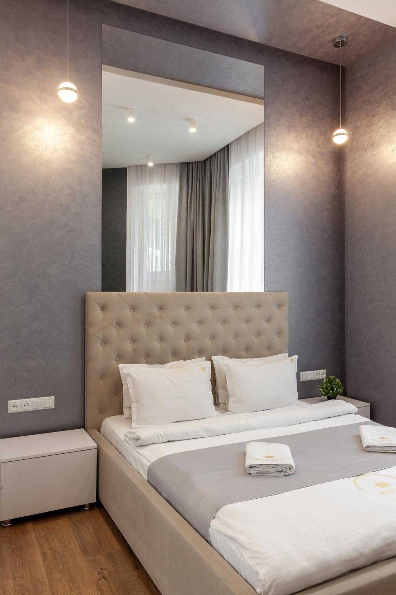 Royal Apartment On Franka 28 Lvov Exteriér fotografie